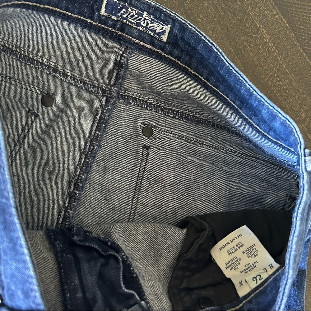 Hudson Jeans Women's Low Rise Boot Cut in Deep Blue - Picture 7 of 7